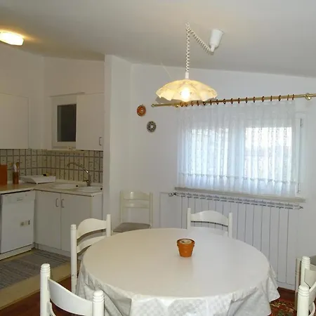Apartment Vlahov *